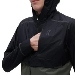 On Running On Weather Jacket Hardloopjack - Black & Shadow 9 On Running On Weather Jacket Hardloopjack - Black & Shadow -ON RUNNING Winkel 104 1415808