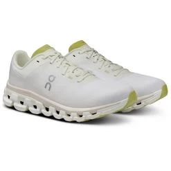 On Running On Cloudflow 4 Heren Hardloopschoenen - White & Sand