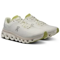 On Running On Cloudflow 4 Dames Hardloopschoenen - White & Sand