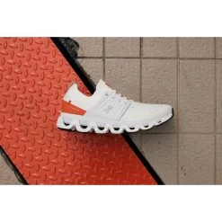 On Running On Cloudswift 3 Hardloopschoenen - Ivory & Flame 16 On Running On Cloudswift 3 Hardloopschoenen - Ivory & Flame -ON RUNNING Winkel on cloudswift 3 running shoe ivory flame 2 1468917