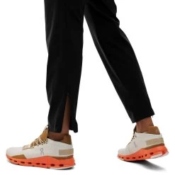 On Running On Lightweight Pants Women - Black 12 On Running On Lightweight Pants Women - Black -ON RUNNING Winkel on lightweight pants women black 7 1151383