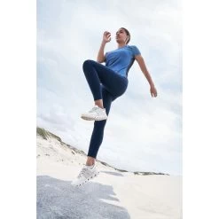 On Running On Lightweight Pants Women - Navy 18 On Running On Lightweight Pants Women - Navy -ON RUNNING Winkel on lightweight pants women navy 9 949157