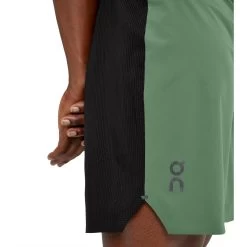 On Running On Lightweight Shorts Hardloopbroek - Ivy & Black -ON RUNNING Winkel on lightweight shorts ivy black 4 1425754