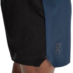 On Running On Lightweight Shorts Hardloopbroek - Navy & Black 13 On Running On Lightweight Shorts Hardloopbroek - Navy & Black -ON RUNNING Winkel on lightweight shorts navy black 6 1425762