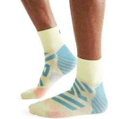 On Running On Performance Mid Heren Hardloopsokken - Hay & Rose 6 On Running On Performance Mid Heren Hardloopsokken - Hay & Rose -ON RUNNING Winkel on performance mid sock men hay rose 2 1531789