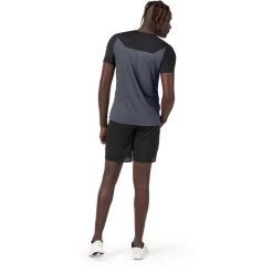 On Running On Performance-T Hardloopshirt - Black & Dark -ON RUNNING Winkel on performance t running shirt black dark 4 949713