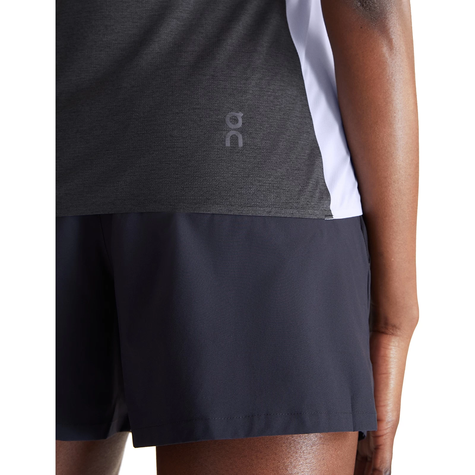On Running On Performance-T Dames Hardloopshirt - Lavender & Black 6 On Running On Performance-T Dames Hardloopshirt - Lavender & Black - Afbeelding 6