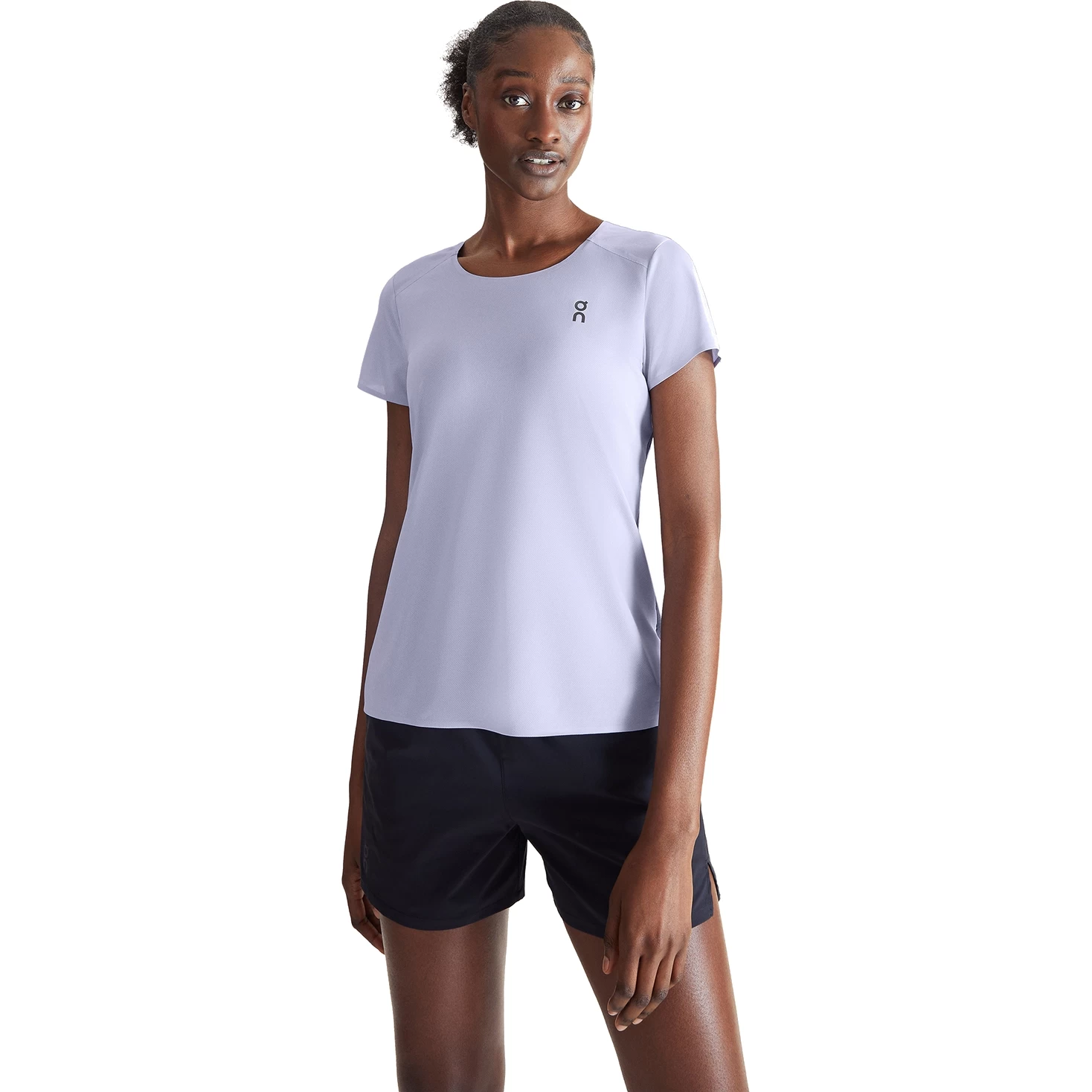 On Running On Performance-T Dames Hardloopshirt - Lavender & Black 1 On Running On Performance-T Dames Hardloopshirt - Lavender & Black