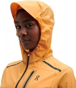 Hoodie On Running Weather Jacket -ON RUNNING Winkel on running weather jacket 487098 204 00764 960