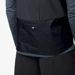 On Running On Weather Vest - Black -ON RUNNING Winkel on running weather vest black 08 858832