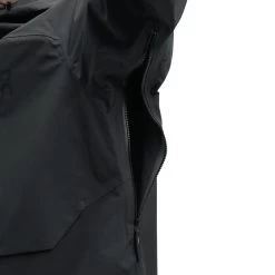 On Running On Storm Jacket - Black 15 On Running On Storm Jacket - Black -ON RUNNING Winkel on storm jacket black 5 1300999