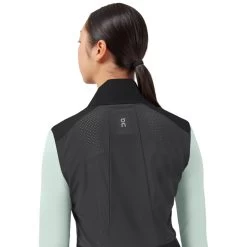 On Running On Weather Vest Women - Black -ON RUNNING Winkel on weather vest women black 6 949080