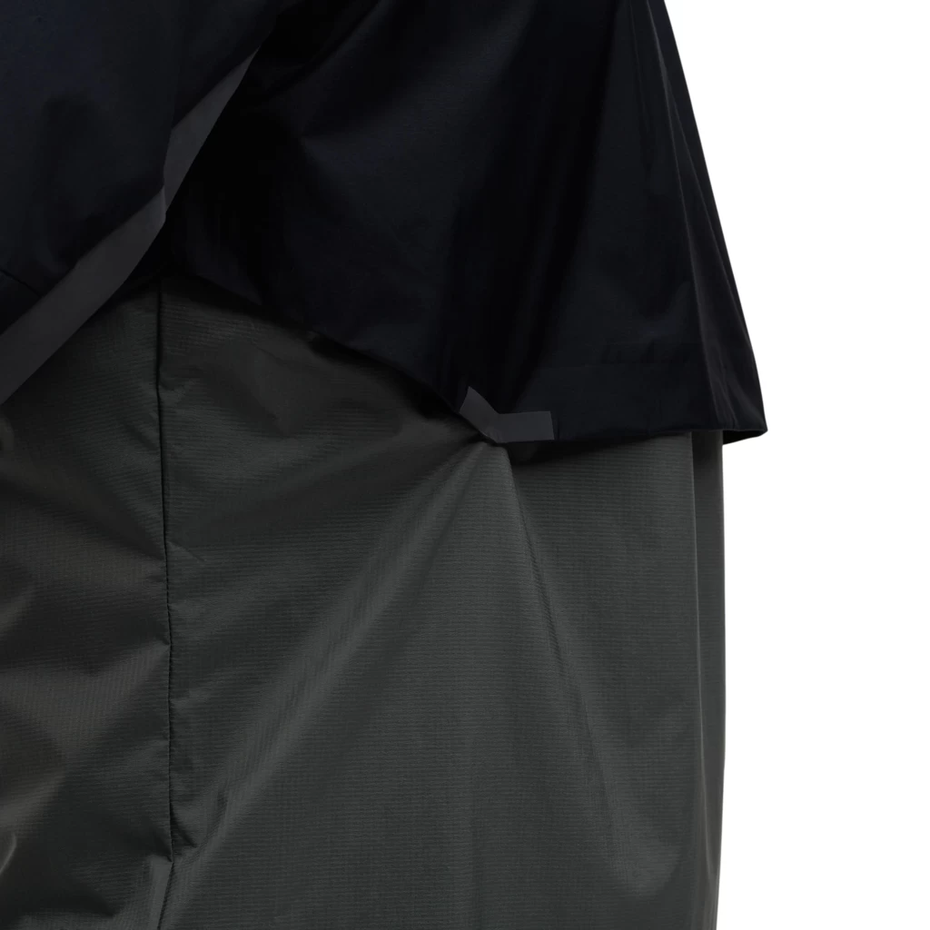 On Running On Weather Jacket Hardloopjack - Black & Shadow 5 On Running On Weather Jacket Hardloopjack - Black & Shadow - Afbeelding 5